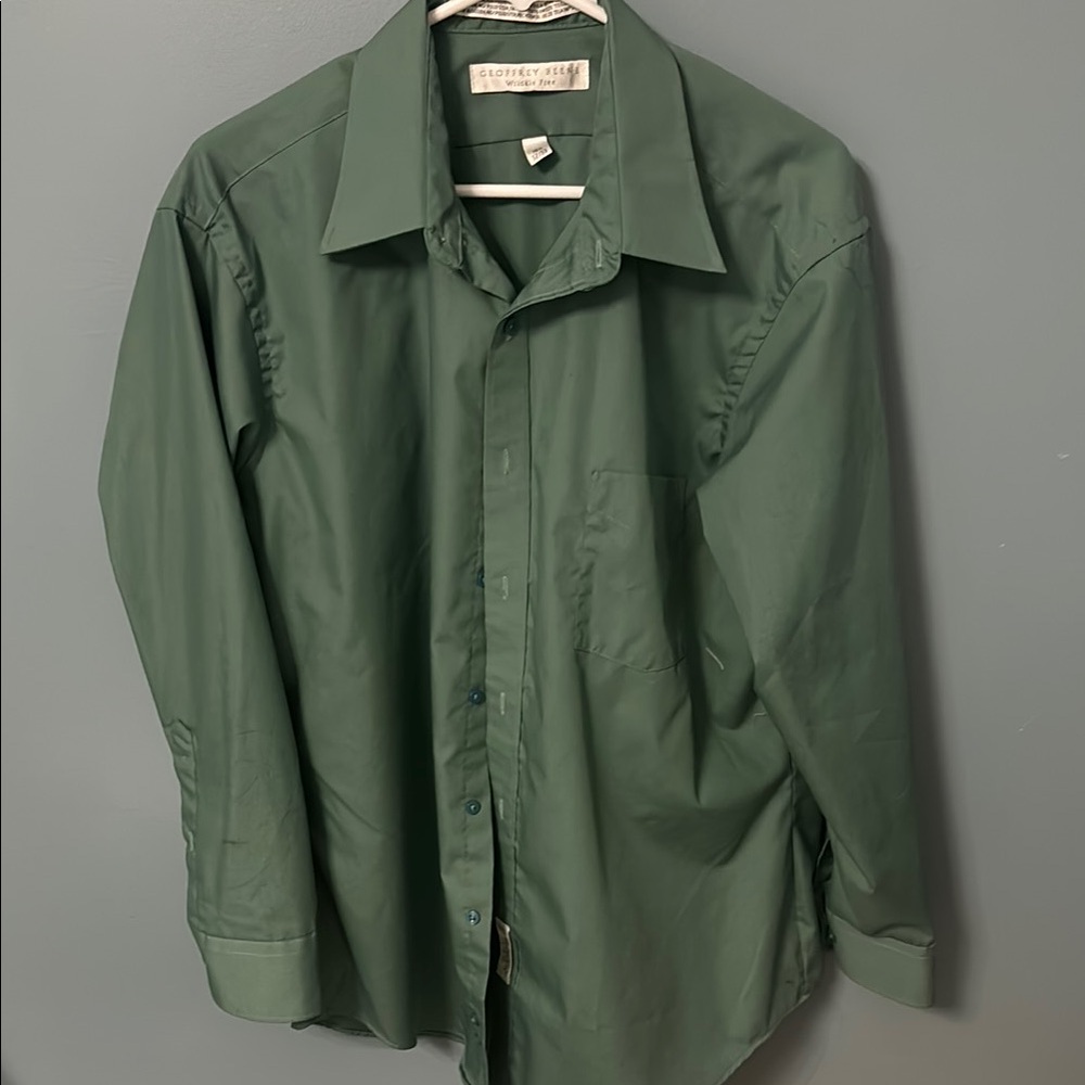 Geoffrey Beene Green Button-Up Shirt